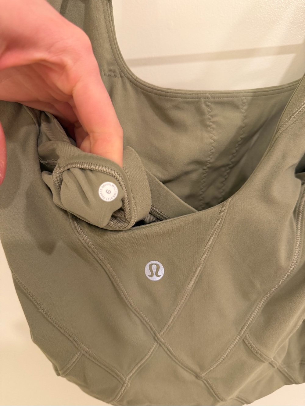 Lululemon Olive Green Sports Bra Tank Size 6 - Picture 3 of 3